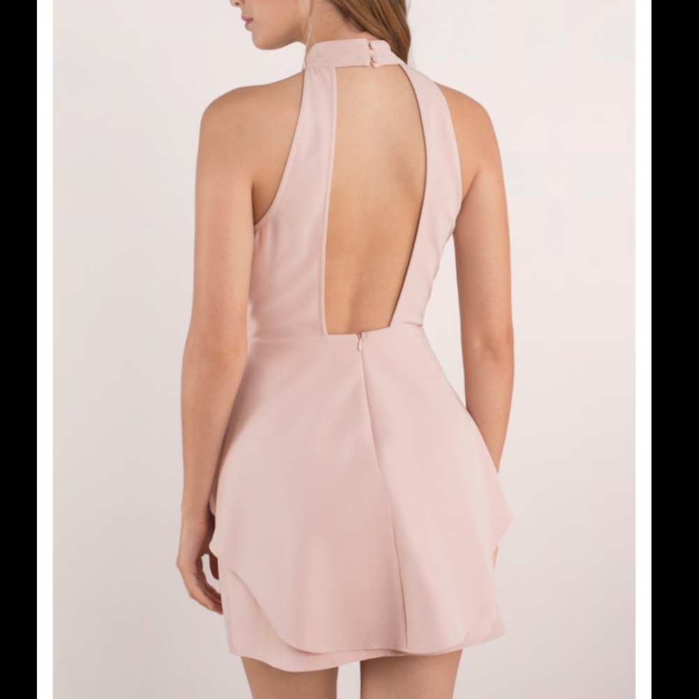 Tobi: Poppy Layered Skater Dress - Picture 2 of 2